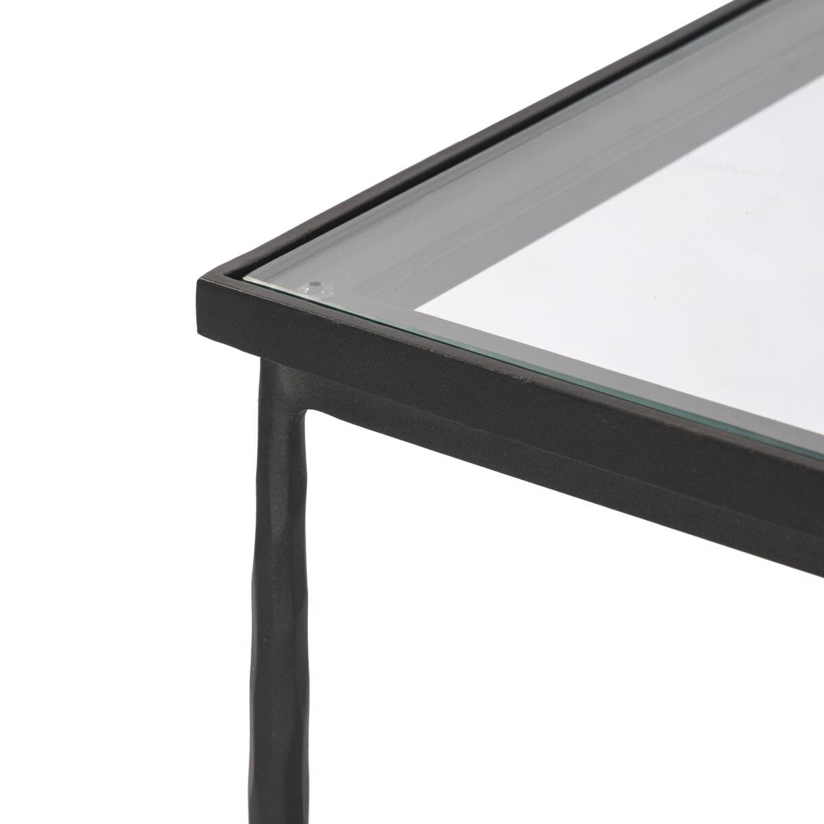 Petite table d'appoint Babylon à quatre mains en bronze martelé