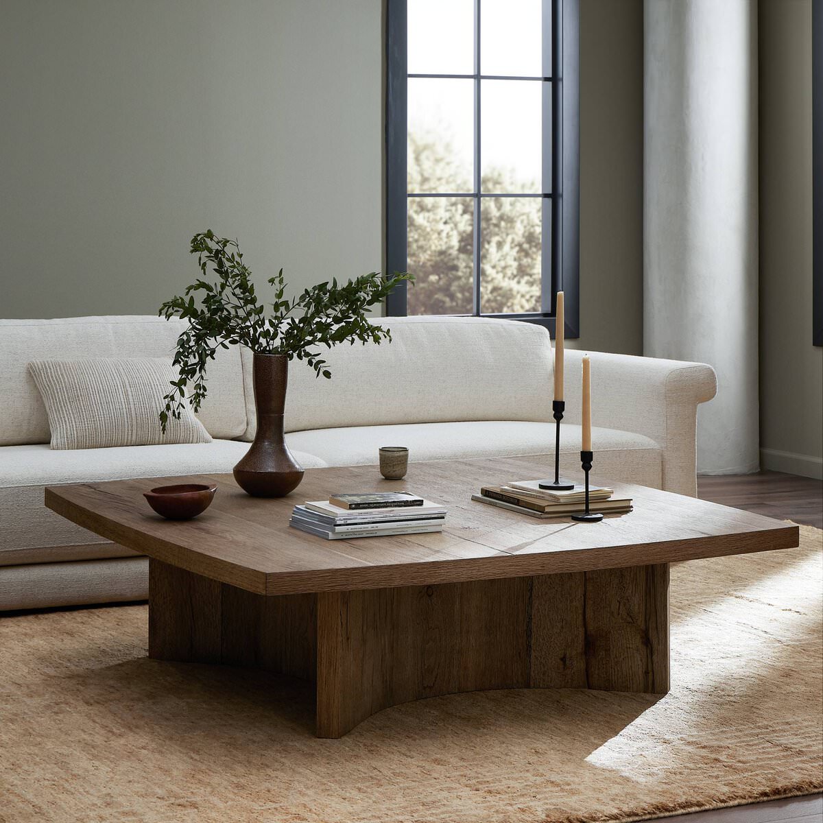 Table basse carrée Brinton à quatre mains en placage de chêne rustique