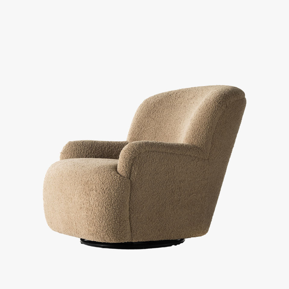 Chaise pivotante Kadon à quatre mains en peau de mouton camel