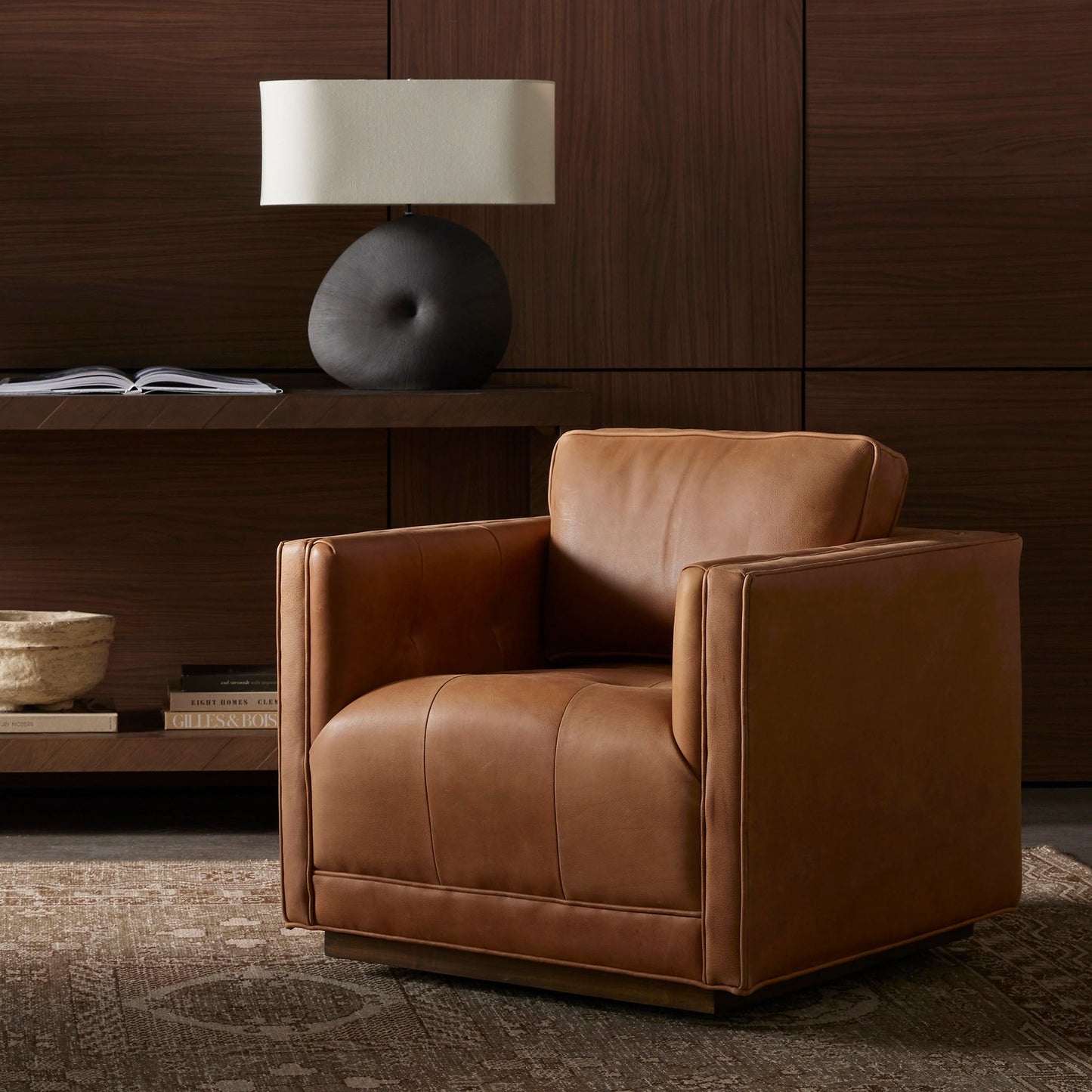 Chaise pivotante Kiera à quatre mains en cognac Palermo