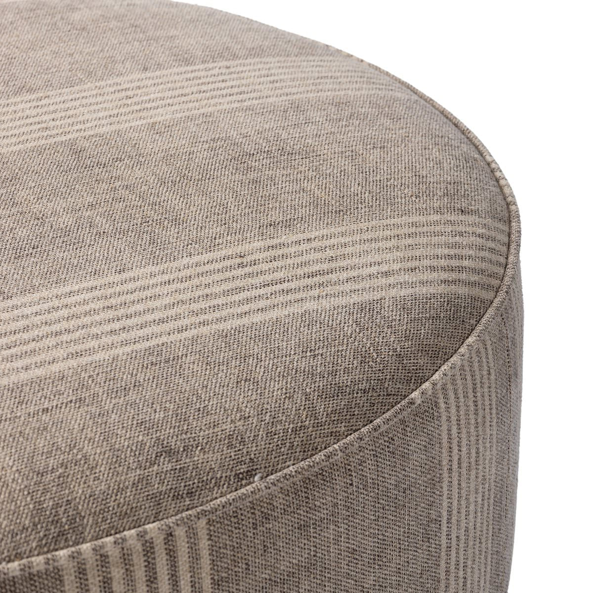 Grand pouf rond Sinclair à quatre mains en silex de Manchester