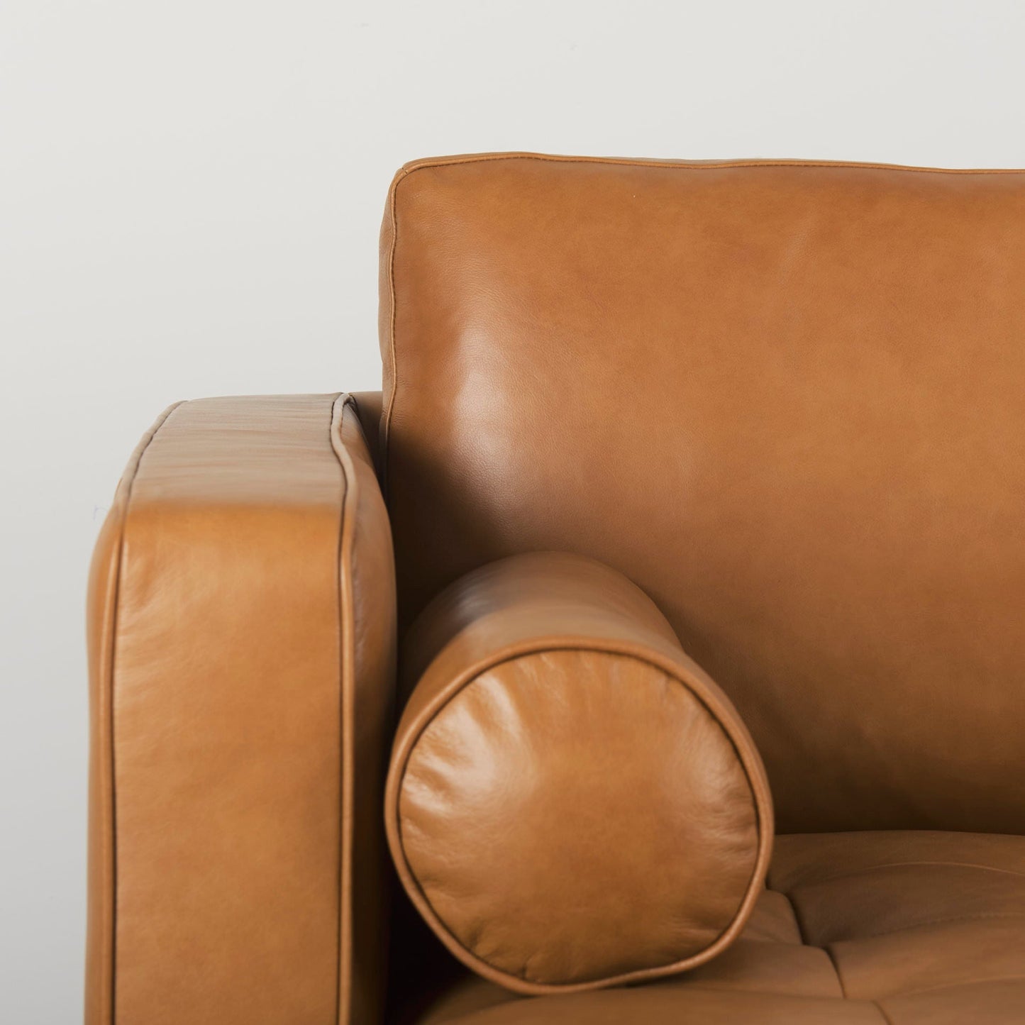 Canapé sectionnel Arne en cuir beige | Chaise longue droite