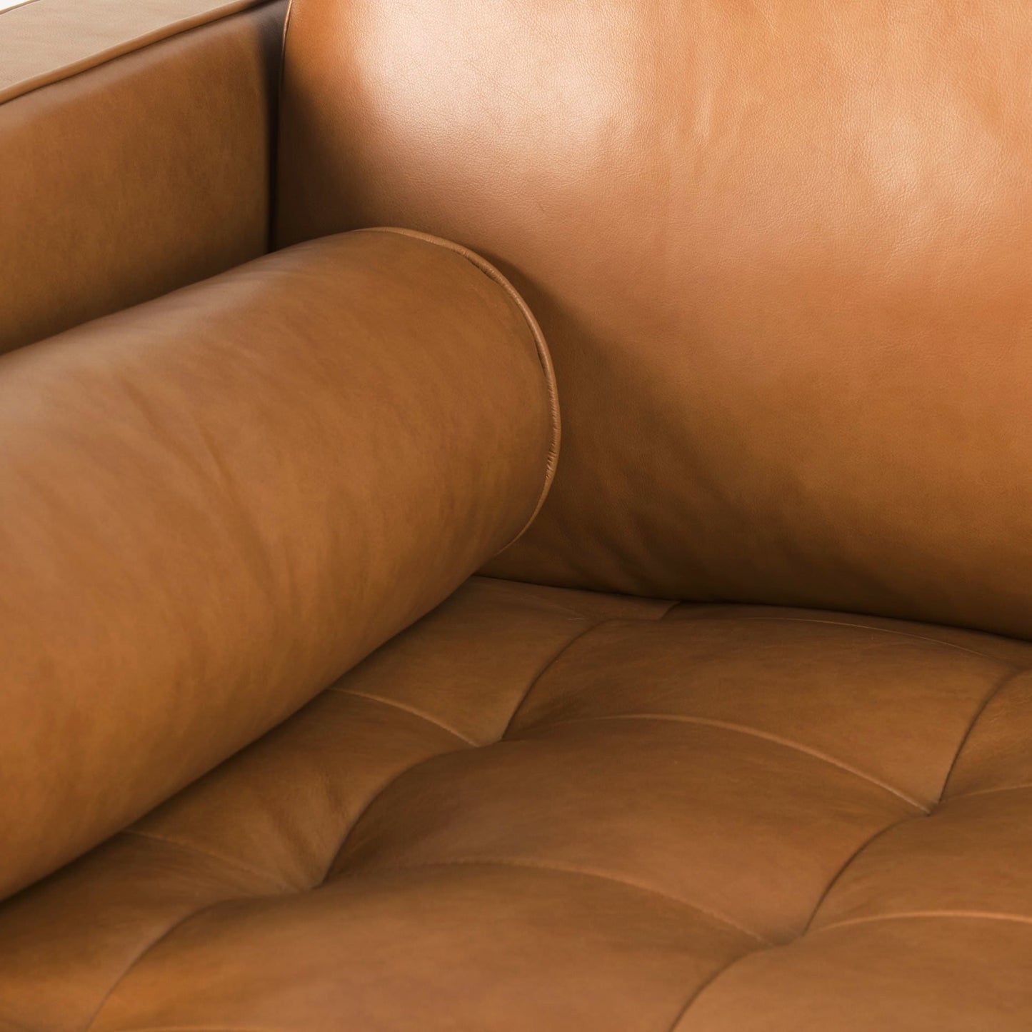 Canapé sectionnel Arne en cuir beige | Chaise longue droite