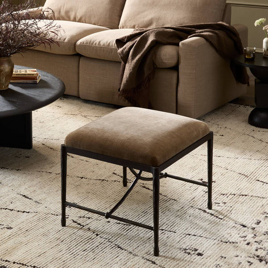 Tabouret d'appoint Four Hands Jade en champignon Altair