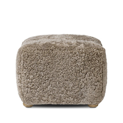 Pouf Oslo Amber Lewis x Four Hands en peau lainée taupe
