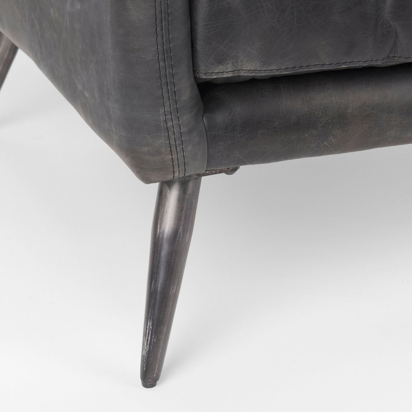 Fauteuil Colter en cuir noir