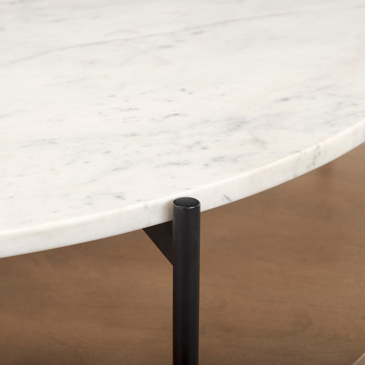 Table basse ronde Crudités et Cocktails en bois clair