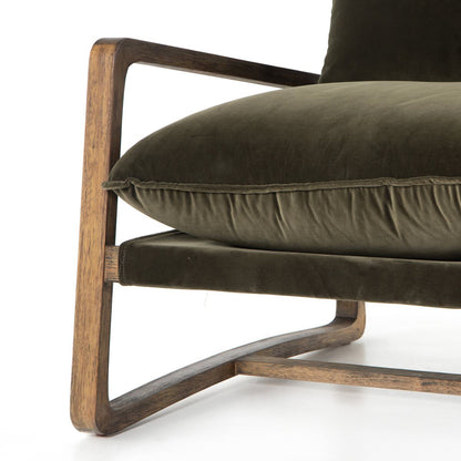 Chaise Four Hands Ace en Surrey Olive