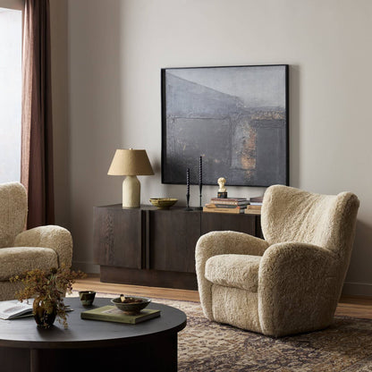 Chaise Amélie à quatre mains en peau lainée beige