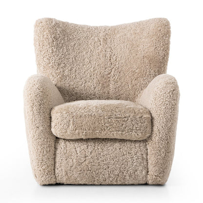 Chaise Amélie à quatre mains en peau lainée beige