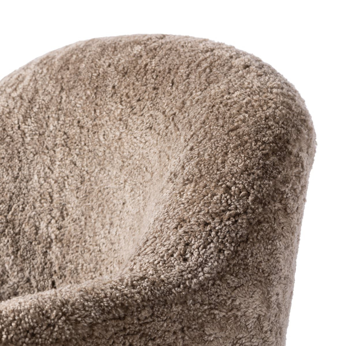 Chaise pivotante Four Hands Aurora en peau lainée taupe
