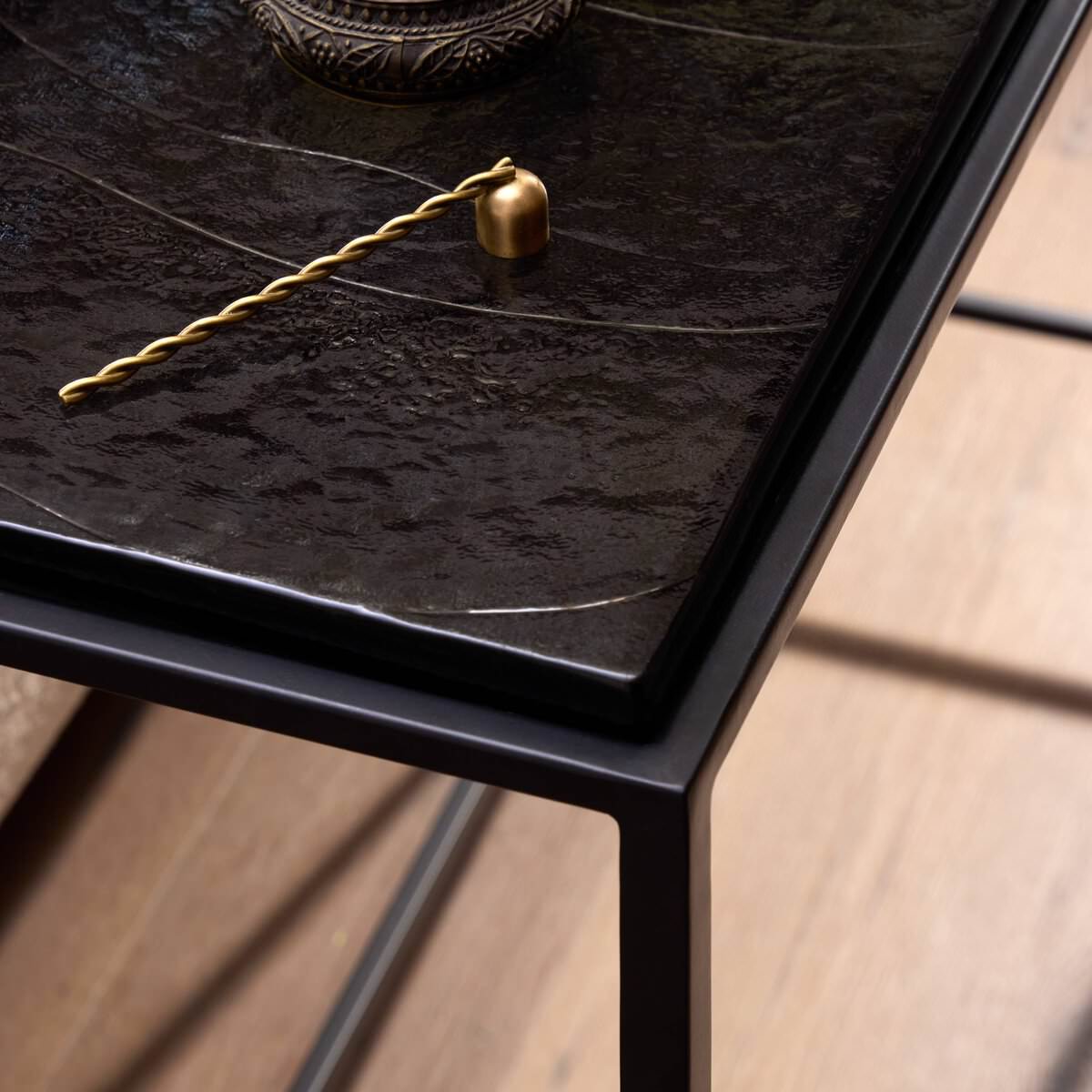 Console en verre coulé Dalston à quatre mains en verre coulé noir fumé