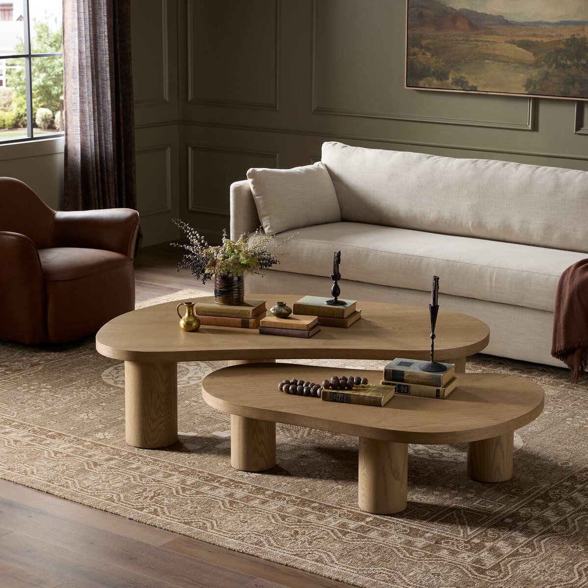 Ensemble de tables basses gigognes Joji Four Hands en placage de chêne naturel