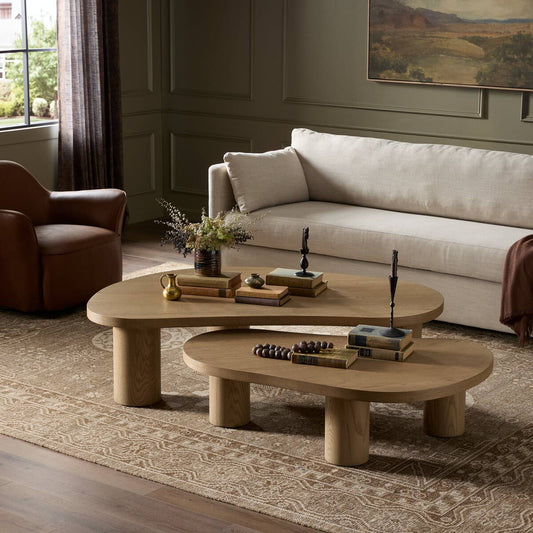 Ensemble de tables basses gigognes Joji Four Hands en placage de chêne naturel