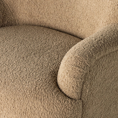 Chaise pivotante Kadon à quatre mains en peau de mouton camel