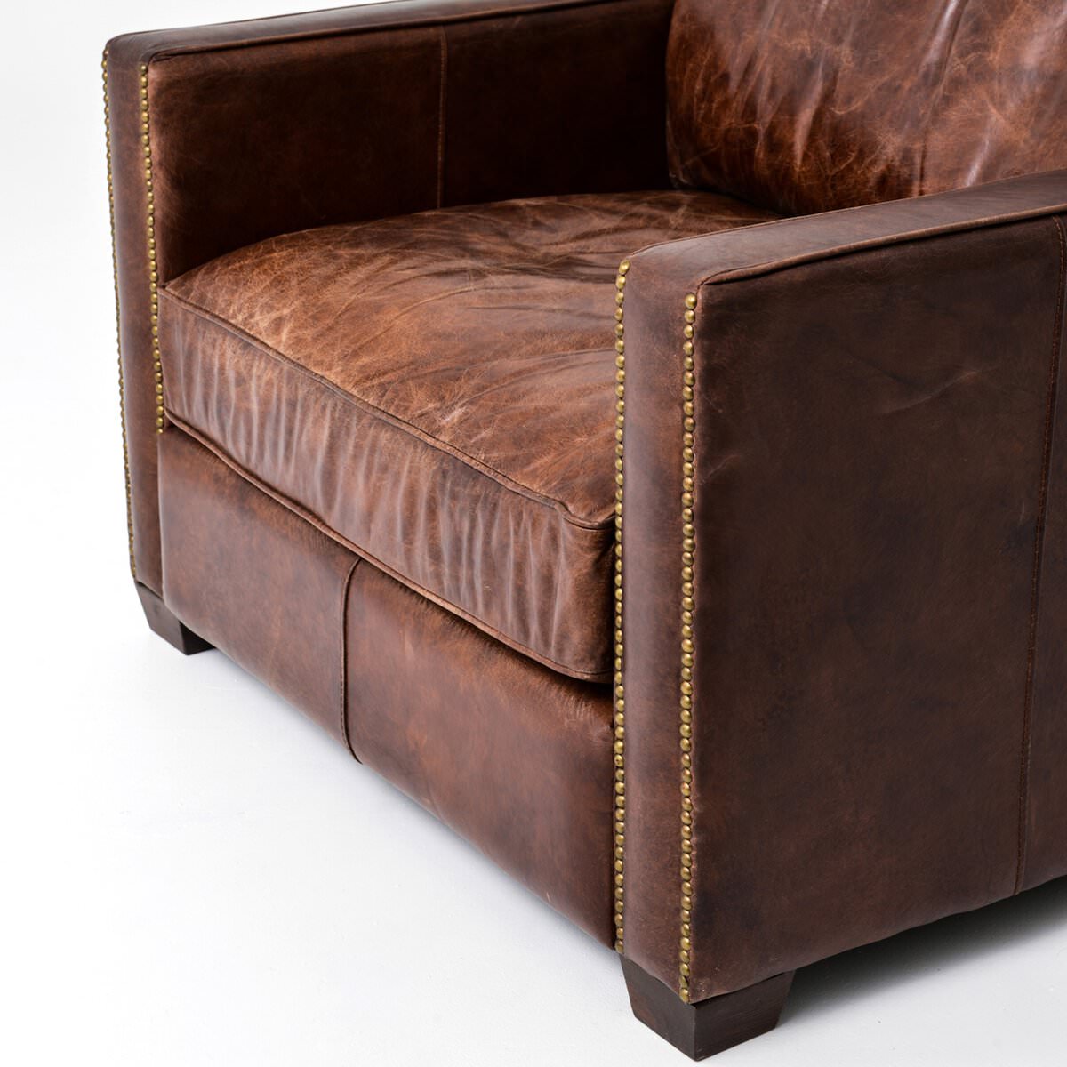 Fauteuil club Larkin à quatre mains en cigare