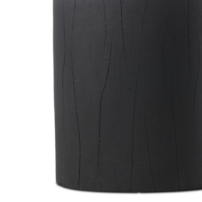 Table d'appoint Four Hands Layo en résine noire