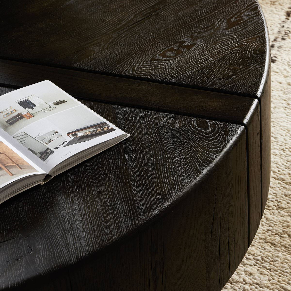 Table basse Four Hands Renan en chêne français récupéré expresso foncé