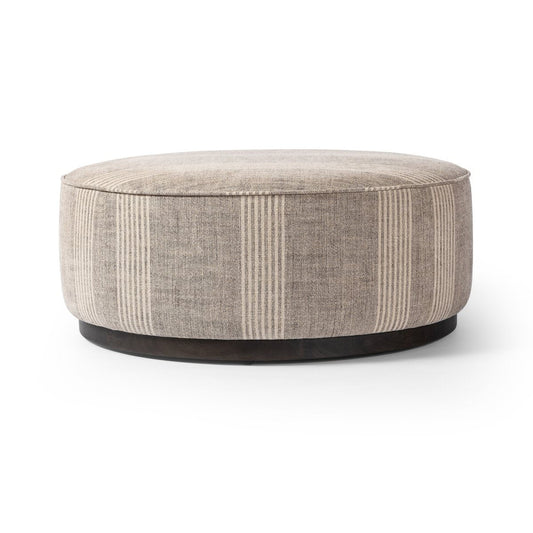 Grand pouf rond Sinclair à quatre mains en silex de Manchester 
