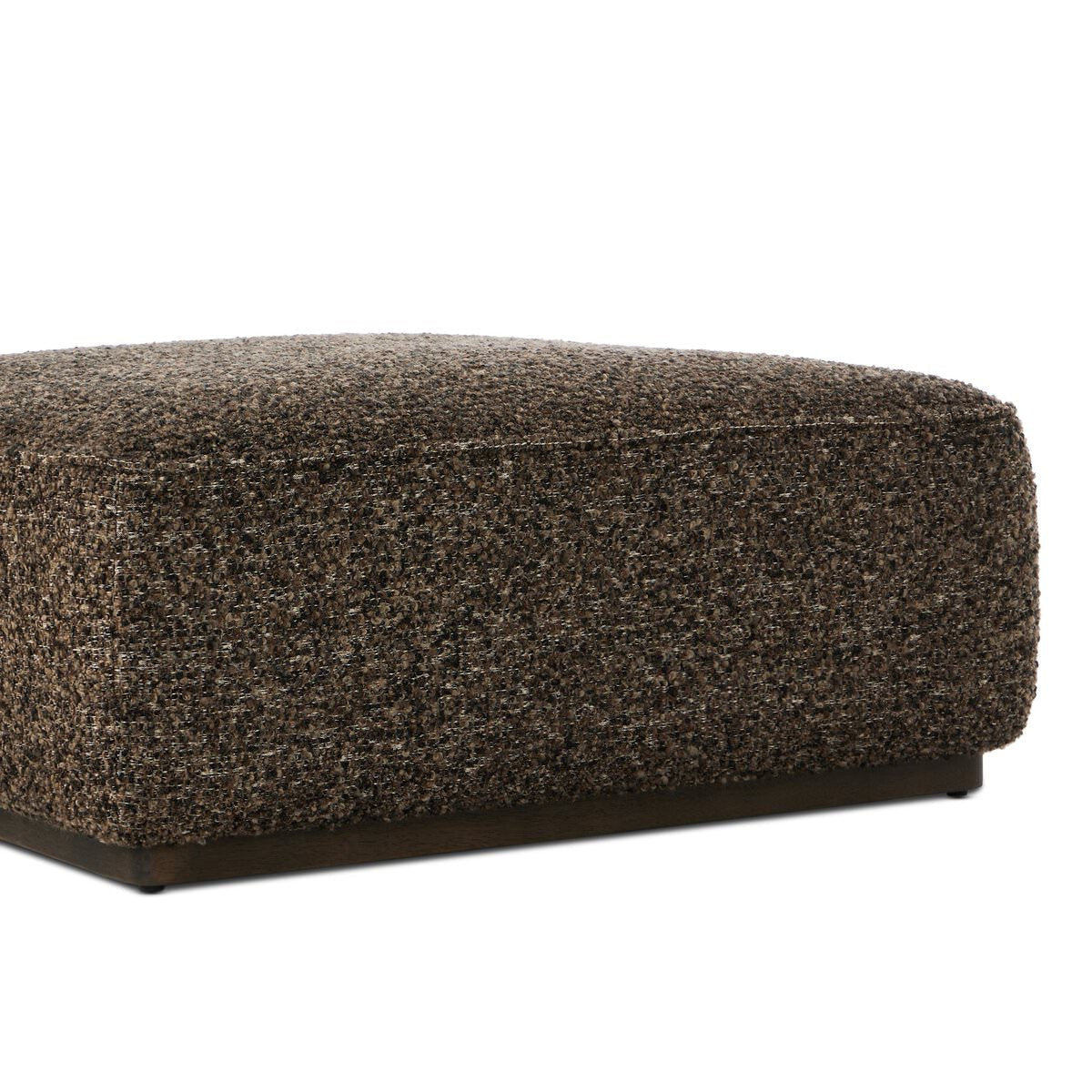 Pouf carré Sinclair à quatre mains en granit Ivan