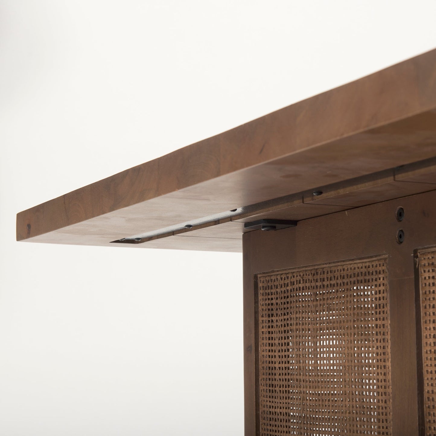 Table basse Georgia en finition délavée foncée