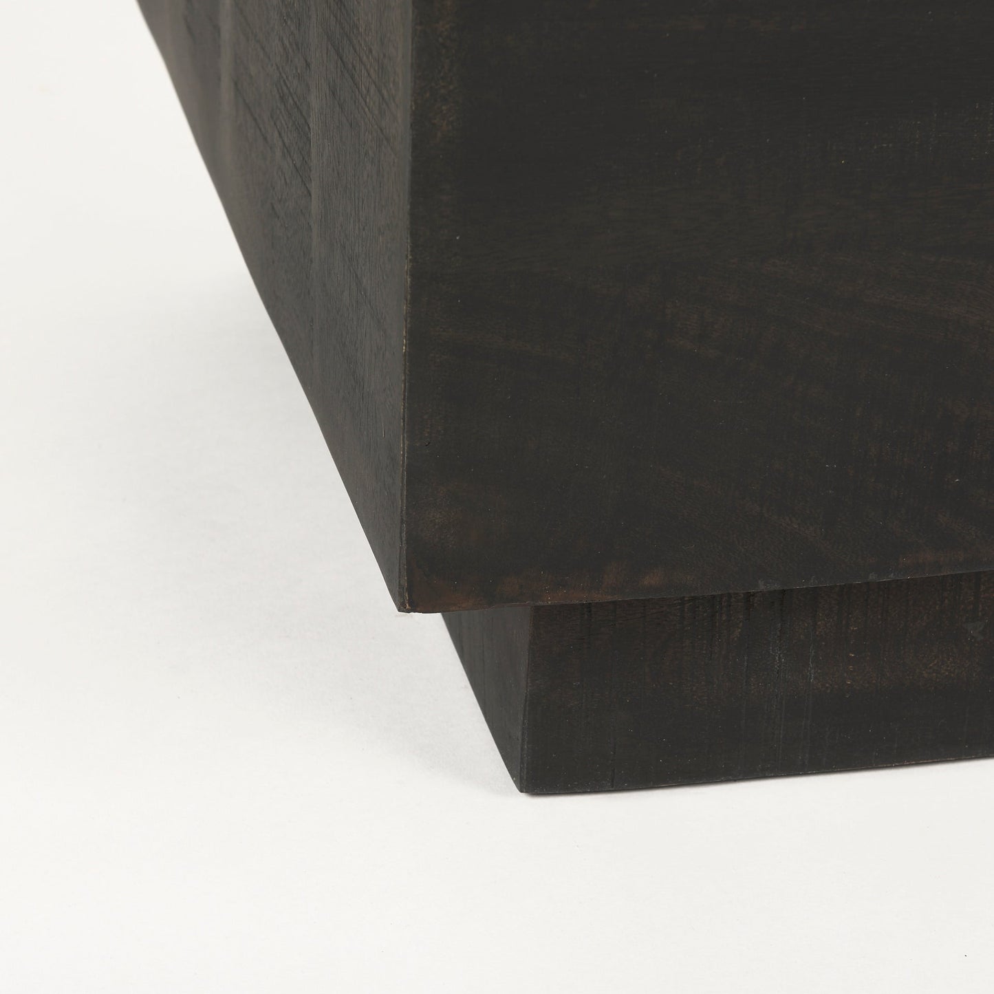 Table d'appoint carrée Sierra en délavé foncé