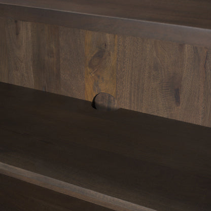 Armoire Essa en finition délavée foncée