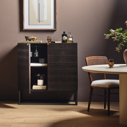 Meuble bar Kelby à quatre mains en marron vintage