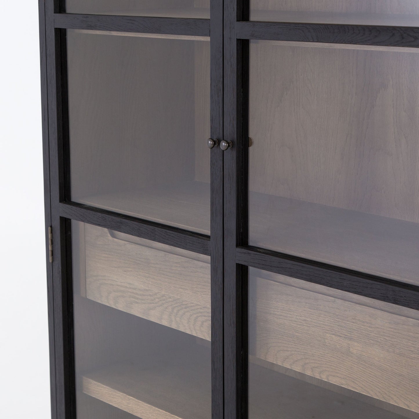 Armoire Millie Four Hands en noir mat