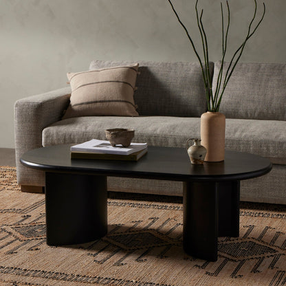 Table basse Paden à quatre mains en acacia noir vieilli