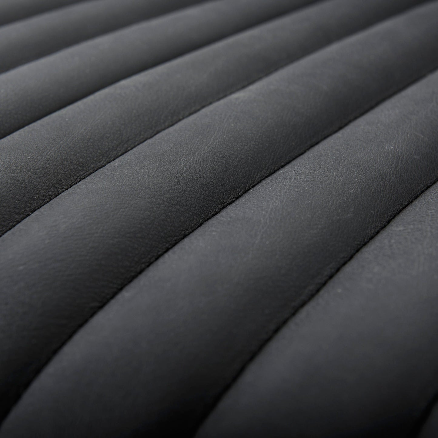 Canapé trois places Remington en cuir noir