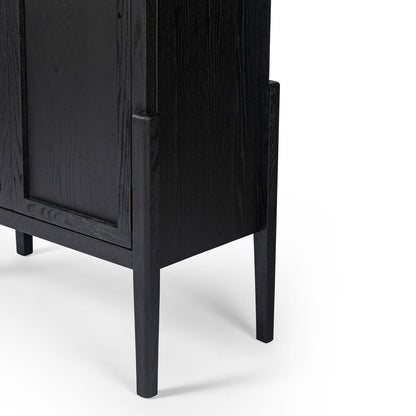 Armoire à panneaux Tolle à quatre mains